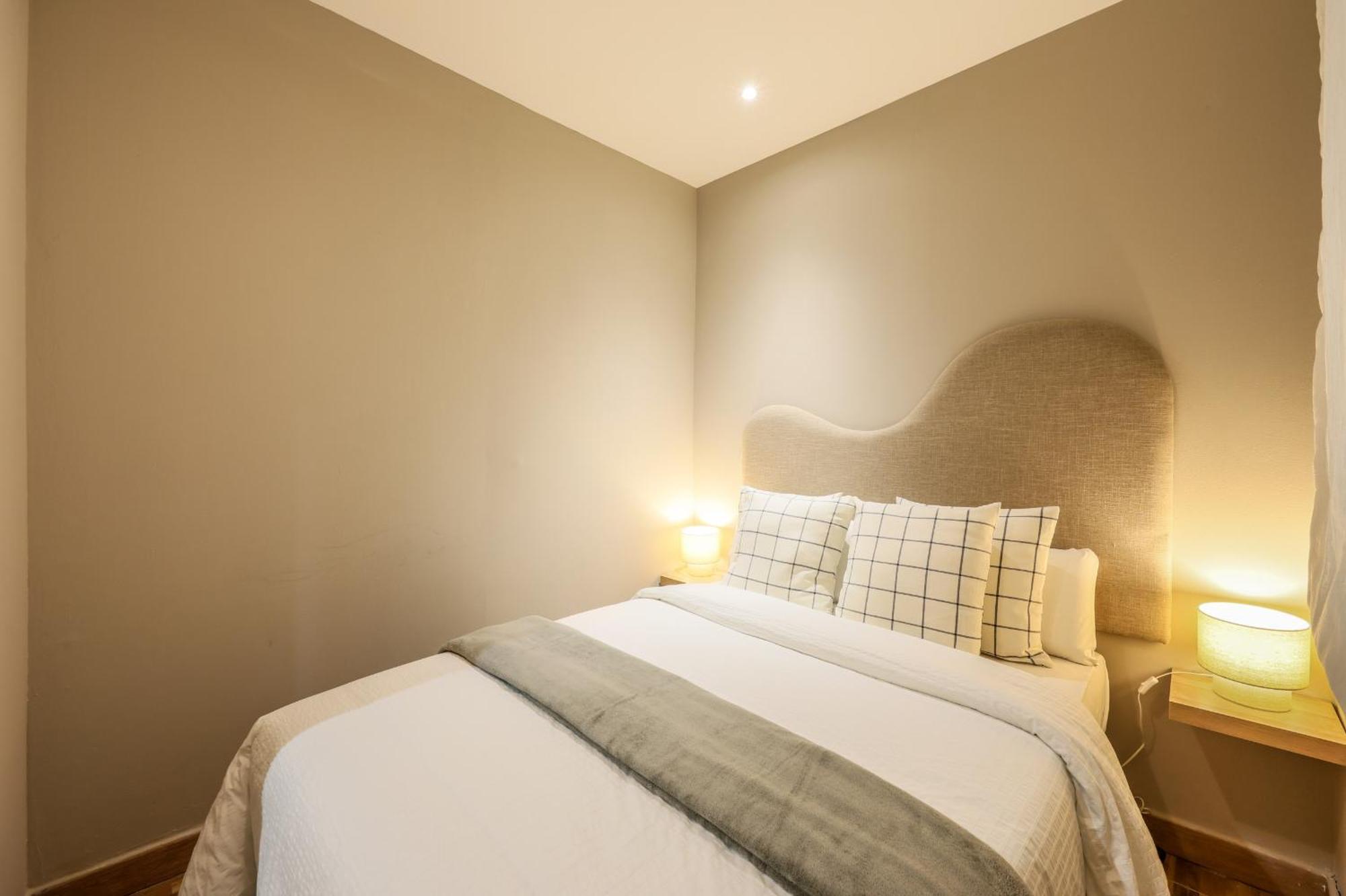 Nuevo Apartamento Funcional En Chamberi Madrid Esterno foto