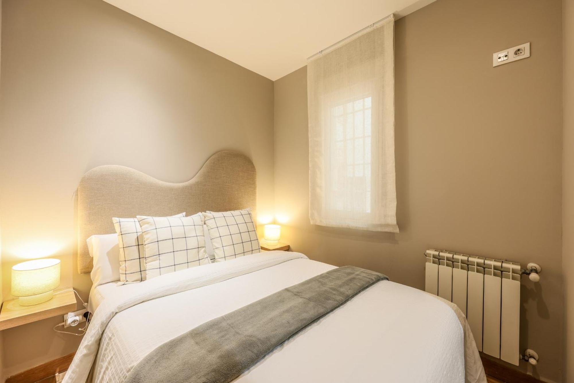 Nuevo Apartamento Funcional En Chamberi Madrid Esterno foto