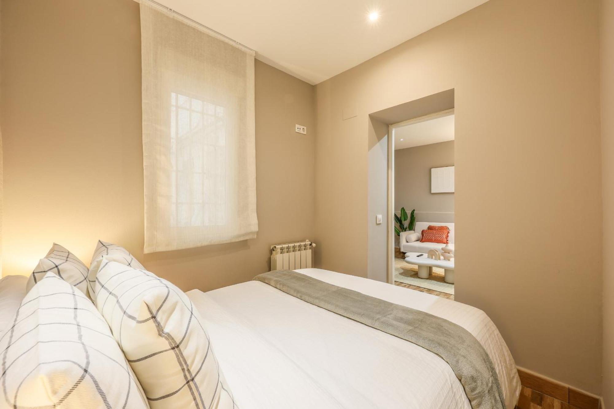 Nuevo Apartamento Funcional En Chamberi Madrid Esterno foto